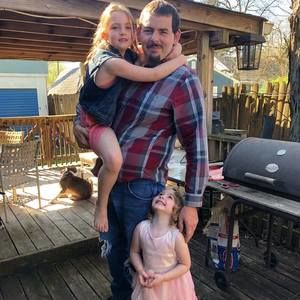 Meet your Posher, Justin